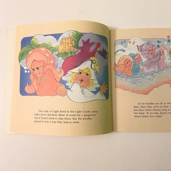 Vintage 1985 The Kindles And the Lady of the Light Scholastic Book Nancy Krulik - Picture 10 of 15